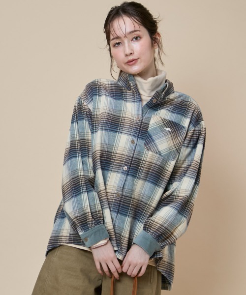 KRIFF MAYER Lady's Collection(クリフメイヤーレディースコレクション)の「ビエラバックギャザーシャツ(シャツ/ブラウス・レディース・ブラウン/オリーブ/ナチュラル/モカ/その他5/チャコール/アイボリー・LARGE/MEDIUM)」の5枚目の写真