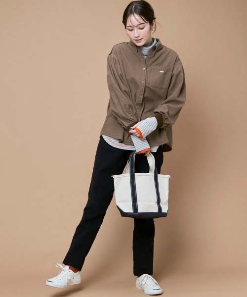 KRIFF MAYER Lady's Collection(クリフメイヤーレディースコレクション)の「ビエラバックギャザーシャツ(シャツ/ブラウス・レディース・ブラウン/オリーブ/ナチュラル/モカ/その他5/チャコール/アイボリー・LARGE/MEDIUM)」の16枚目の写真