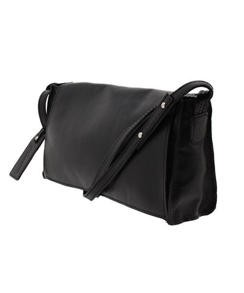 Kastane（カスタネ）の「フラップバッグ（ショルダーバッグ・レディース・ブラック/キャメル・FREE）」の3枚目の写真