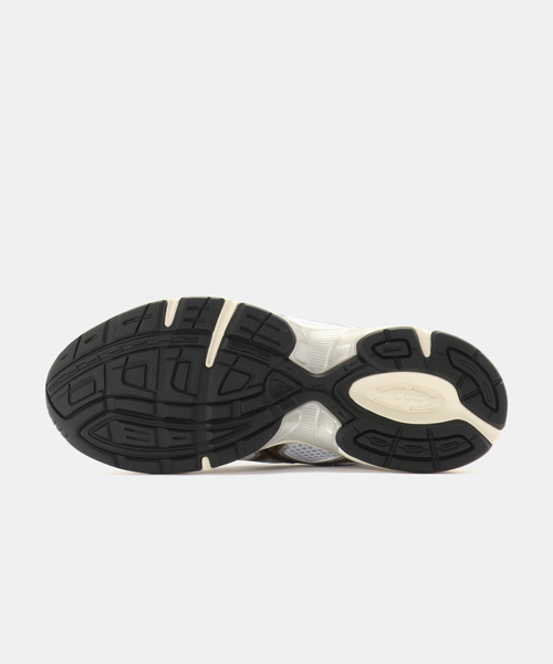 ASICS(アシックス)の「ASICS GEL-1130 MULE 1203B048.101(サンダル・メンズ・ホワイト・23.5cm/28cm/24.5cm/25cm/24cm/26cm/26.5cm/27cm/27.5cm)」の4枚目の写真