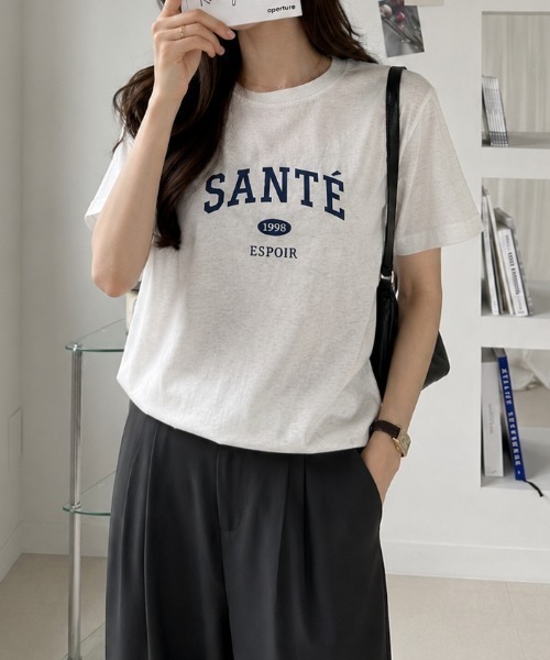 sowme.（ソウミー）の「大人カジュアルに着回せる◎【フレンチカレッジロゴ ベーシック Tシャツ】（Tシャツ/カットソー・レディース・ホワイト系その他/オートミール・MEDIUM/SMALL/LARGE）」の3枚目の写真