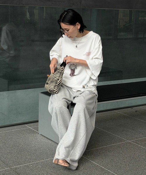 Ameri（アメリ）の「WIDE EGG SWEAT PANTS（スウェットパンツ・レディース・ネイビー/グレー/ピンク・MEDIUM/SMALL）」の13枚目の写真