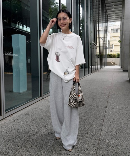 Ameri（アメリ）の「WIDE EGG SWEAT PANTS（スウェットパンツ・レディース・ネイビー/グレー/ピンク・MEDIUM/SMALL）」の5枚目の写真