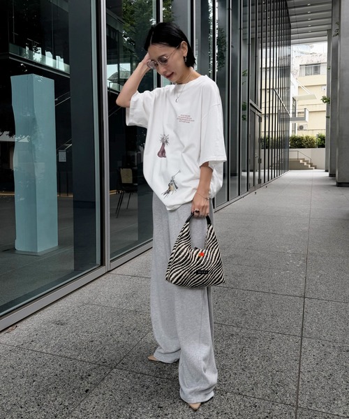 Ameri（アメリ）の「WIDE EGG SWEAT PANTS（スウェットパンツ・レディース・ネイビー/グレー/ピンク・MEDIUM/SMALL）」の6枚目の写真