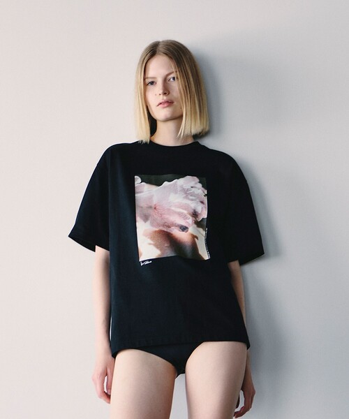 AEWEN MATOPH(イウエン マトフ)の「<Kei Sakakura for AEWEN MATOPH>フォトTシャツ Sweet pea vein(Tシャツ/カットソー・レディース・ホワイト/ブラック・FREE)」の1枚目の写真