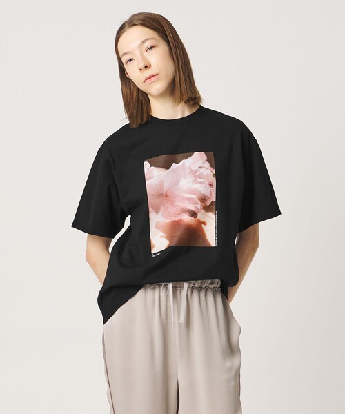 AEWEN MATOPH(イウエン マトフ)の「<Kei Sakakura for AEWEN MATOPH>フォトTシャツ Sweet pea vein(Tシャツ/カットソー・レディース・ホワイト/ブラック・FREE)」の5枚目の写真