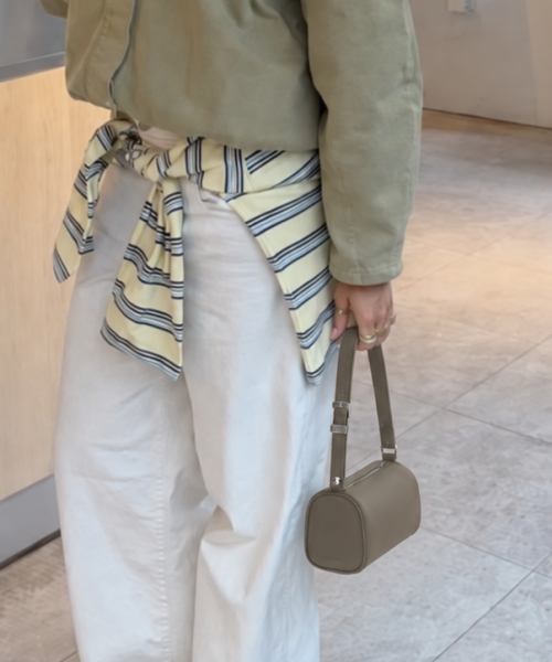 LOTSYOU(ロッツユー)の「Butter Bag CAPER(トートバッグ・レディース・その他・OS)」の4枚目の写真