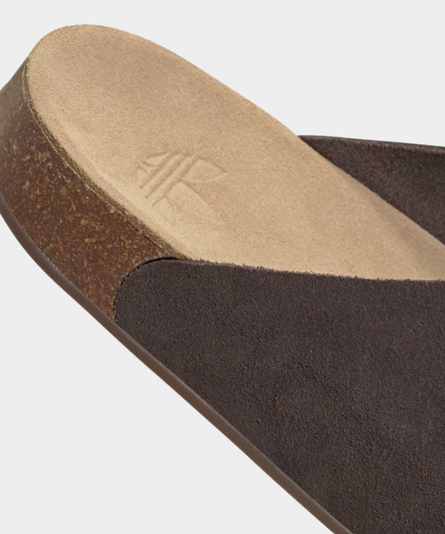 adidas(アディダス)の「アディミュール サンダル / Adimule Slides / アディダスオリジナルス adidas Originals(サンダル・メンズ・ブラウン・22.5cm/23.5cm/24.5cm/25.5cm/26.5cm/27.5cm/28.5cm)」の7枚目の写真