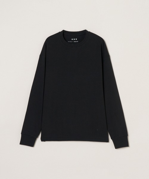 three dots(スリードッツ)の「ピマタイトゲージ ロングスリーブクルーネック(Tシャツ/カットソー・メンズ・ブラック/ホワイト系その他・SMALL/MEDIUM)」の1枚目の写真