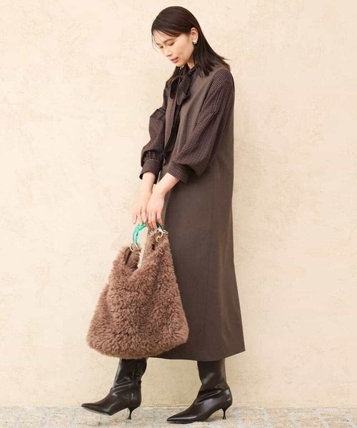 MK MICHEL KLEIN（エムケーミッシェルクラン）の「[洗える]Vネックジャンパースカート（ジャンパースカート・レディース・ブラウン/グレー・38）」の10枚目の写真