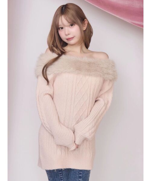 EATME(イートミー)の「フェイクファートリムBACKリボンニットTOP(ニット/セーター・レディース・オフホワイト/ブラック/ピンク・FREE)」の10枚目の写真