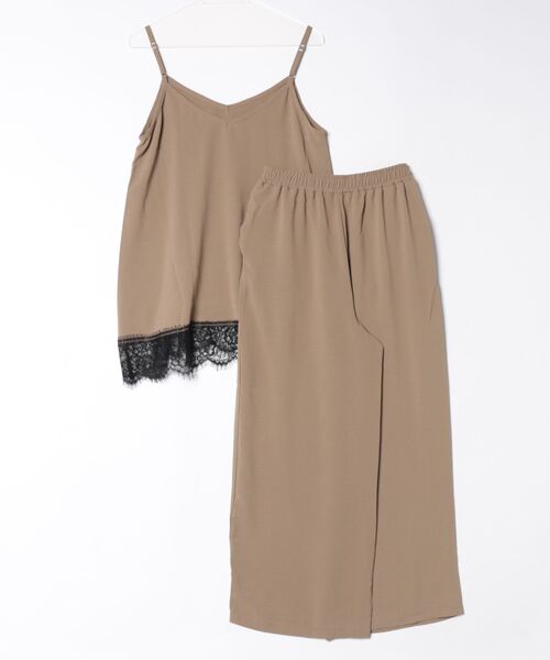 CECIL McBEE（セシルマクビー）の「【CECIL McBEE】裾レース使いキャミセットアップ（ワンピース・レディース・ブラック/ベージュ・LARGE/MEDIUM）」の3枚目の写真
