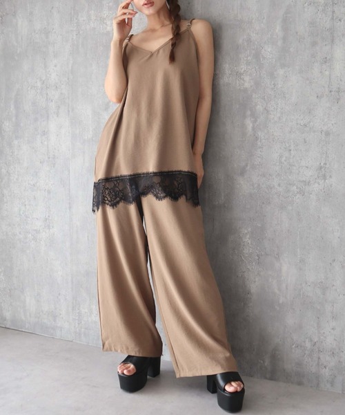 CECIL McBEE（セシルマクビー）の「【CECIL McBEE】裾レース使いキャミセットアップ（ワンピース・レディース・ブラック/ベージュ・LARGE/MEDIUM）」の2枚目の写真