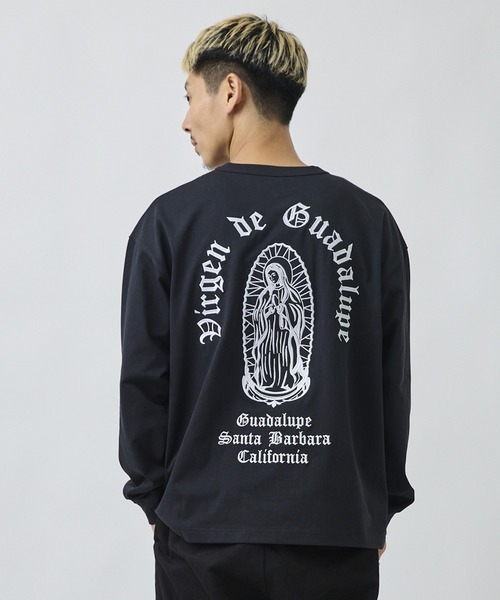 ムラサキスポーツ(ムラサキスポーツ)の「DEAR LAUREL/ディアローレル 長袖 Tシャツ ロンT バックプリント DL26F-2201(Tシャツ/カットソー・メンズ・オレンジ/ブラック/ホワイト・L/M/XL)」の1枚目の写真