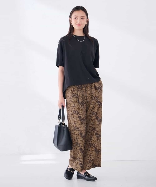 a.v.v(アーヴェヴェ)の「プリントワイドパンツ(その他パンツ・レディース・ブラウン・38/40)」の14枚目の写真