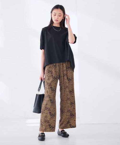 a.v.v(アーヴェヴェ)の「プリントワイドパンツ(その他パンツ・レディース・ブラウン・38/40)」の15枚目の写真