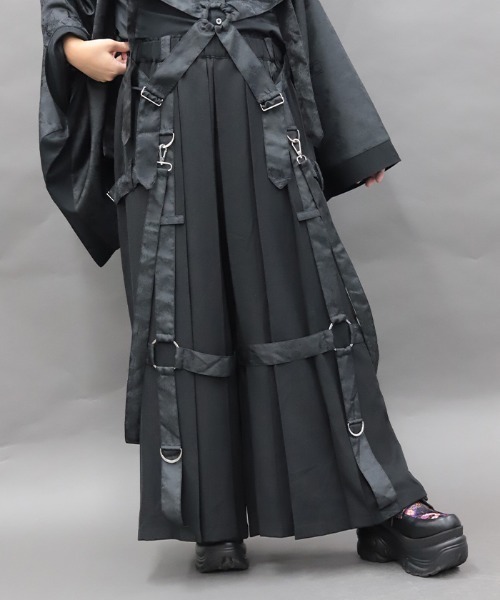 axes femme(アクシーズファム)の「ハーネス袴パンツ(その他パンツ・レディース・ローズ/レッドパープル/ブラック・SMALL/MEDIUM/LARGE)」の10枚目の写真
