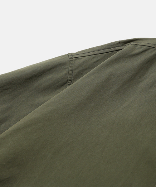 MOIF（モイフ）の「[AW26] ワイドファネルフィールドパーカー / オリーブ（その他アウター・メンズ・その他・2(M)/3(L)/1(S)）」の7枚目の写真