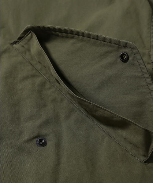 MOIF（モイフ）の「[AW26] ワイドファネルフィールドパーカー / オリーブ（その他アウター・メンズ・その他・2(M)/3(L)/1(S)）」の8枚目の写真