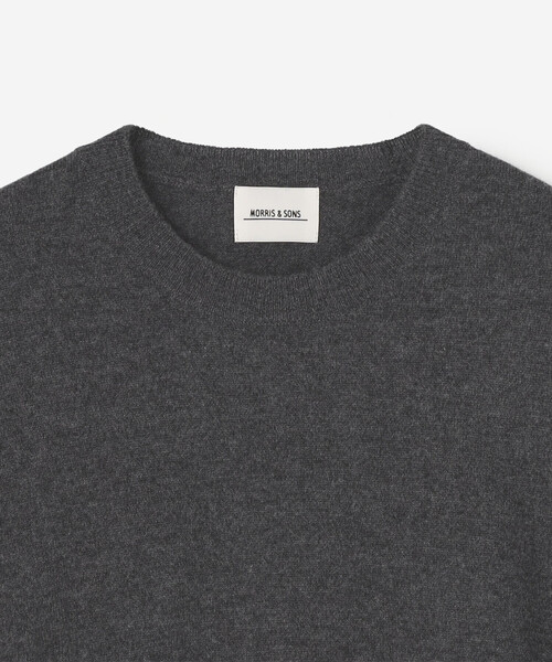 Morris & Sons(モリスアンドサンズ)の「MORRIS & SONS | カシミヤ クルーネックニット MEN(ニット/セーター・メンズ・ブラウン/ブルー系その他/ピンク系その他/チャコール・2/3)」の6枚目の写真