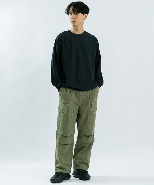 Universal Style Wear(ユニバーサルスタイルウェア)の「ワイドカーゴパンツ(カーゴパンツ・メンズ・カーキ/ブラック・LARGE/MEDIUM/SMALL)」の21枚目の写真