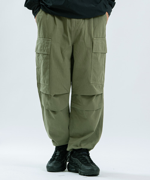 Universal Style Wear(ユニバーサルスタイルウェア)の「ワイドカーゴパンツ(カーゴパンツ・メンズ・カーキ/ブラック・LARGE/MEDIUM/SMALL)」の3枚目の写真