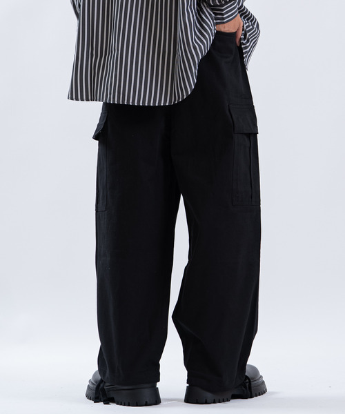 Universal Style Wear(ユニバーサルスタイルウェア)の「ワイドカーゴパンツ(カーゴパンツ・メンズ・カーキ/ブラック・LARGE/MEDIUM/SMALL)」の6枚目の写真