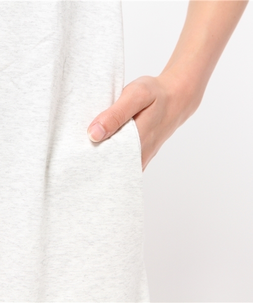 LBC（エルビーシー）の「om コットンPUポケ付きワンピース     （ワンピース・レディース・ライトグレー/アッシュグレー/スカイブルー・MEDIUM/LARGE）」の9枚目の写真