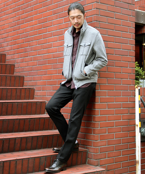 MEN'S BIGI(メンズビギ)の「ドビーストレッチスラックス/テーパード(スラックス・メンズ・キャメル/ボルドー/ブラック・SS/M/L/S)」の4枚目の写真