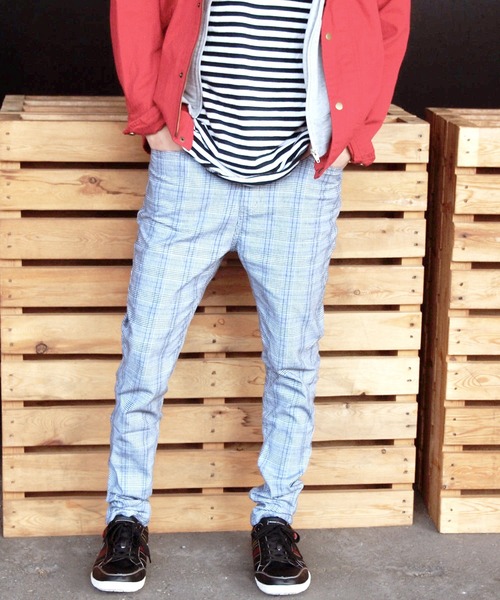 BEATJIVE（ビートジャイブ）の「デニムパンツ メンズ サルエル ワイド＆テーパード ストレッチ スキニー ジョガーパンツ ジーンズ ジーパン デニム ツイル コーデュロイ 迷彩（デニムパンツ・メンズ・ブラック/ベージュ/カーキ/サックスブルー/ワンウォッシュ/インディゴブルー/ブルー系その他/ハウンドトゥース/ベージュ系その他/グレー系その他/グリーン系その他/ブラック系その他/カモフラージュ/ネイビー/ダークインディゴブルー/ブラック系/ベージュ系/ホワイト×ブルー/ブルー系その他2/グリーン系その他2/ブラック系その他2/ブラック系その他3/ブルー系その他3・1/2/3/0）」の8枚目の写真