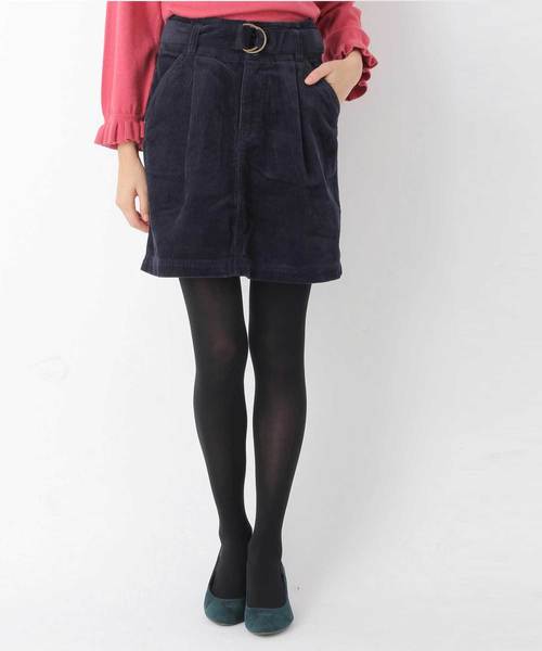 earth music&ecology(アースミュージックアンドエコロジー)の「USA COTTONコーデュロイスカート(タックミニ)(スカート・レディース・ピンク/ベージュ/ネイビー・M/S)」の2枚目の写真