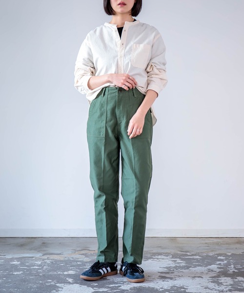 D.M.G.（ドミンゴ）の「[D.M.G / ディーエムジー]　バックサテン ベイカーパンツ（その他パンツ・レディース・オリーブ/ナチュラル・L/M/S/SS）」の16枚目の写真