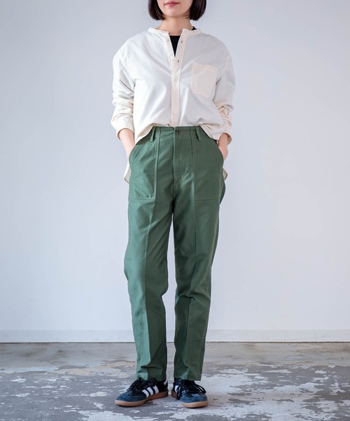 D.M.G.（ドミンゴ）の「[D.M.G / ディーエムジー]　バックサテン ベイカーパンツ（その他パンツ・レディース・オリーブ/ナチュラル・L/M/S/SS）」の17枚目の写真