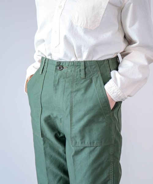 D.M.G.（ドミンゴ）の「[D.M.G / ディーエムジー]　バックサテン ベイカーパンツ（その他パンツ・レディース・オリーブ/ナチュラル・L/M/S/SS）」の22枚目の写真