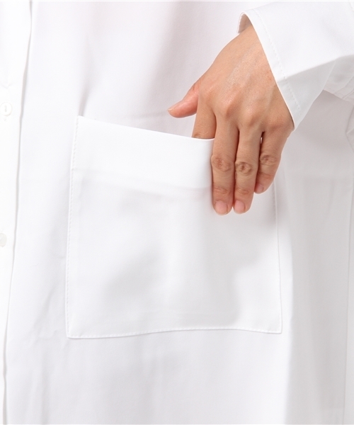 IGNIO（イグニオ）の「ビッグシルエット 吸水速乾 長袖ボタンシャツ（シャツ/ブラウス・レディース・オフホワイト/ネイビー・LL/M/L）」の9枚目の写真