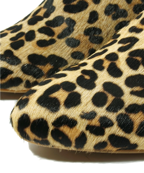 ROSE BUD（ローズバッド）の「(JEFFREY CAMPBELL)12C11-D11-A21A BENATAR 4BCKL BOOTIE（ブーツ・レディース・ブラック/ベージュ・35/36/37/38/39）」の5枚目の写真