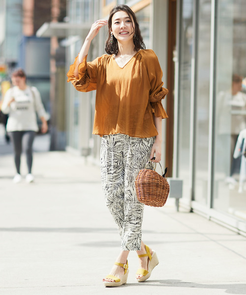 RIVE DROITE（リヴドロワ）の「ウエッジサンダル-（サンダル・レディース・ブラック/イエロー・LARGE/MEDIUM/SMALL）」の12枚目の写真