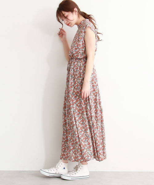 FREE'S MART（フリーズマート）の「小花ハイネックロングワンピース（ワンピース・レディース・ブラック系その他/グリーン系その他/シャーベット・FREE）」の9枚目の写真