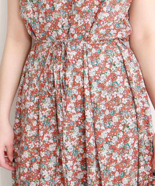 FREE'S MART（フリーズマート）の「小花ハイネックロングワンピース（ワンピース・レディース・ブラック系その他/グリーン系その他/シャーベット・FREE）」の5枚目の写真