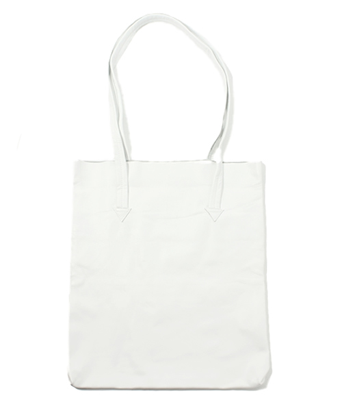 And A（アンドエー）の「ラセールレザーBAG（トートバッグ・メンズ・ホワイト/ブラック/ブラウン・FREE）」の2枚目の写真