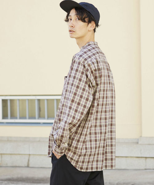 L&HARMONY（エルアンドハーモニー）の「[L&HARMONY / エルアンドハーモニー] レトロチェックルーズバンドカラーシャツ（シャツ/ブラウス・メンズ・ブラック/ベージュ・LARGE/MEDIUM）」の6枚目の写真