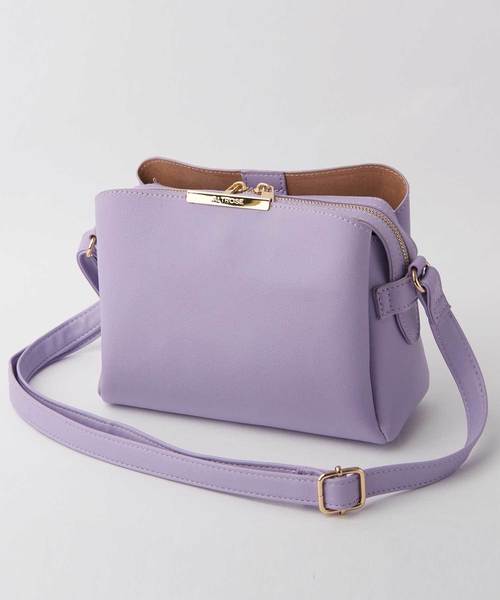 ALTROSE（アルトローズ）の「ショルダーバッグ [シャルナ]（ショルダーバッグ・レディース・ブラック/ベージュ/ネイビー/グレー/ピンク/アイボリー/ライトブルー/ブラック系その他/ワイン/ライトグレー/ライトパープル/カーキ/ブラウン/ライトベージュ/ダークネイビー/キャメル/ダークグリーン/スミクロ・FREE）」の15枚目の写真