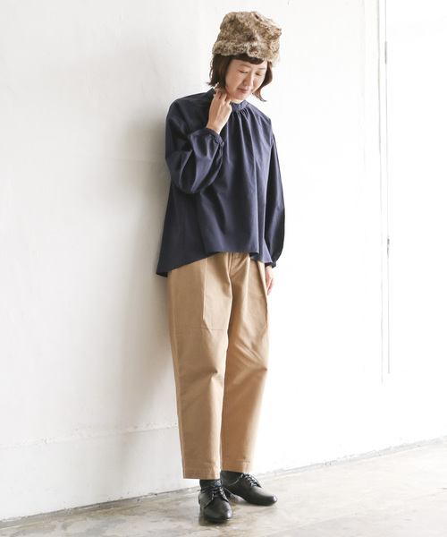 LBC（エルビーシー）の「ふんわりハイネックブラウス（シャツ/ブラウス・レディース・ホワイト/ネイビー・M）」の12枚目の写真