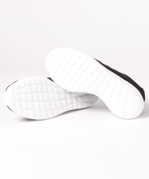 adidas（アディダス）の「ａｄｉｄａｓ（ＣＦ　ＬＩＴＥ　ＡＤＩＲＡＣＥＲ　Ｗ）（スニーカー・レディース・ブラック/ピンク・23cm/24cm/24.5cm/25cm/25.5cm/22cm/22.5cm/23.5cm）」の4枚目の写真