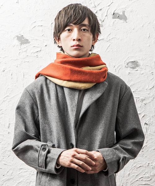 MinoriTY(マイノリティ)の「Wフェイスマフラー/カシミア混(マフラー・メンズ・ホワイト/ブラック/ベージュ/ネイビー/ブルー/ブラック系その他/キャメル/テラコッタ・FREE)」の5枚目の写真