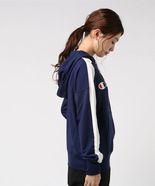 Champion(チャンピオン)の「【Champion/チャンピオン】レディース アクティブスタイル ハーフジップスウェットパーカー(パーカー・レディース・ホワイト/ダークネイビー/レッド系その他4/グレー/グリーン系その他・MEDIUM/LARGE)」の7枚目の写真