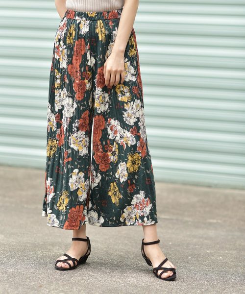 rps(アールピーエス)の「花柄消しプリーツパンツ(その他パンツ・レディース・ブラック/ブラウン/グリーン・M)」の10枚目の写真