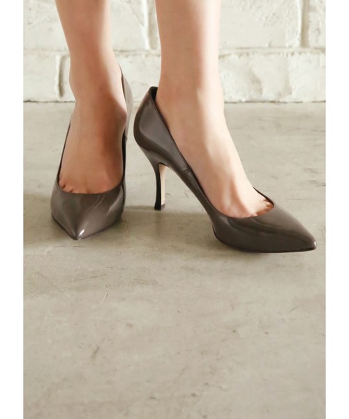 STYLE DELI(スタイルデリ)の「【Made in JAPAN】7.5cmポインテッドパンプス/パテント(パンプス・レディース・グレー系その他・23/24/22/22.5)」の4枚目の写真