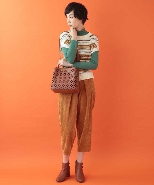Jocomomola(ホコモモラ)の「Paso 透かしボーダーニット(ニット/セーター・レディース・ピンク/アイボリー・40)」の5枚目の写真