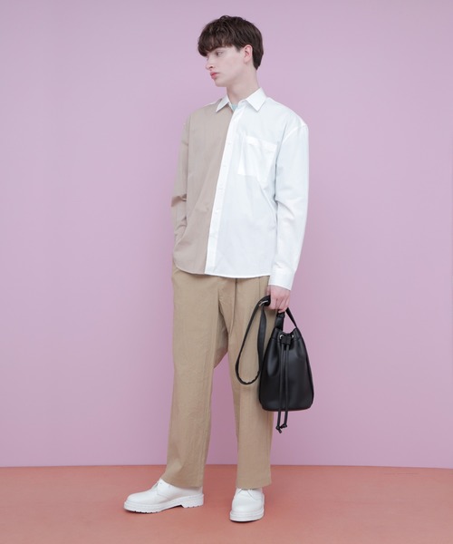 EMMA CLOTHES（エマクローズ）の「ヴィーガンレザー巾着ショルダーバッグ(EMMA CLOTHES)（ショルダーバッグ・メンズ・チャコールグレー/ブラック・FREE）」の7枚目の写真